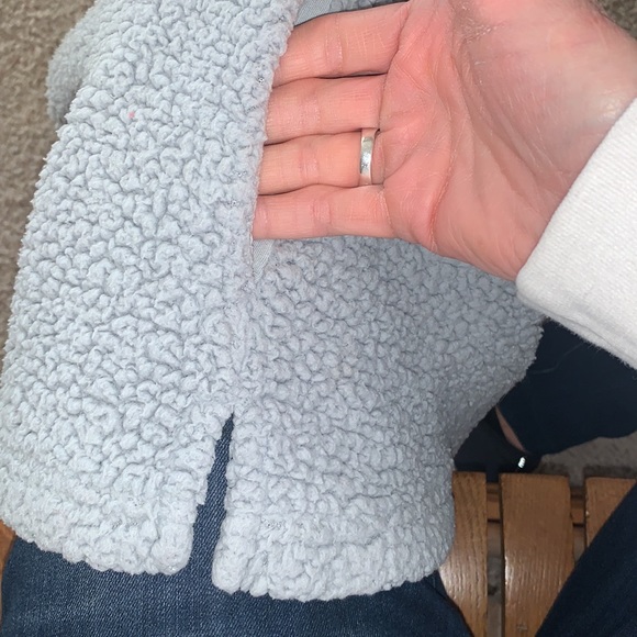 PINK🌹Victoria’s Secret💕Sherpa Fuzzy Pullover with Zipper MEDIUM🌹 - Picture 8 of 11